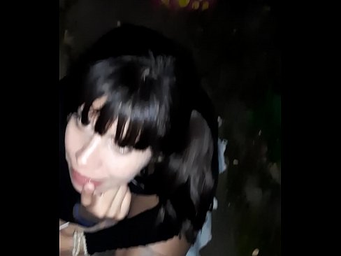 ❤️ A kan titi kumbura azzakari a madadin alewa ❌ Ingantacciyar batsa